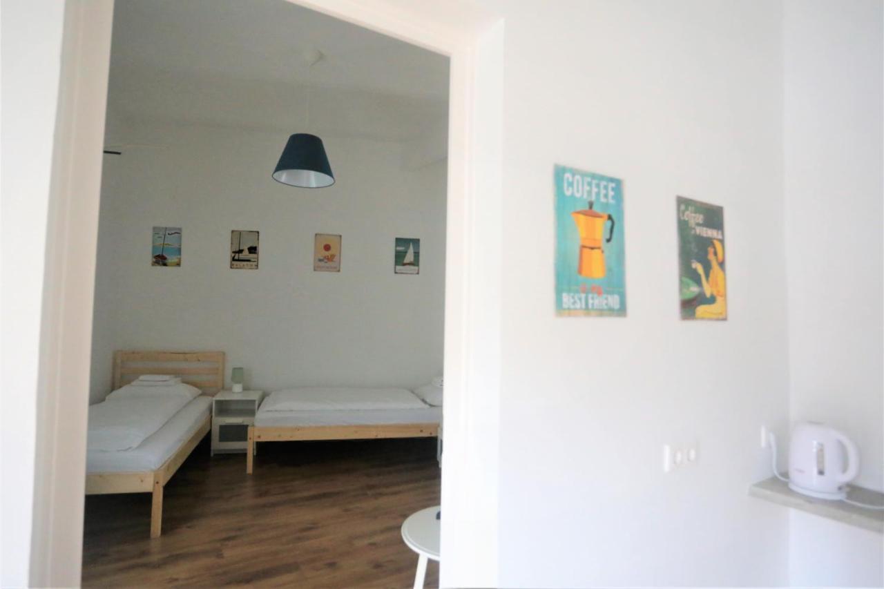 Jokai 19 Vendeghaz Apartment Veszprém Exterior photo